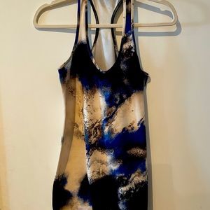 Lululemon Cool Racerback Top Size 8 Color Blue/Black/White Pattern